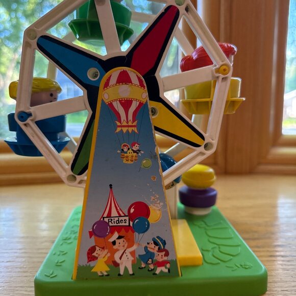 Vintage Fisher Price Little People Music Box Ferris Wheel and Figures - Picture 6 of 7